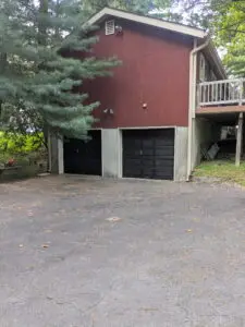 Garage Door Staining in Lincroft