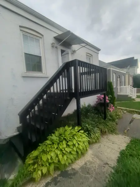 Porch Painting Service in Woodbridge, NJ — woodbridge
